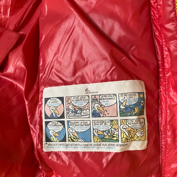 🍬SOLD🍬 Moncler down puffer vest - Picture 4 of 7